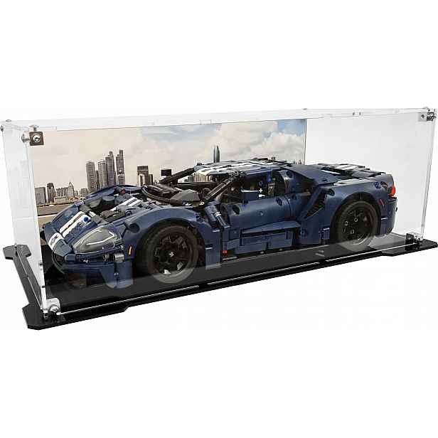 Vitrína s černou základnou a pozadím Drewlandia pro stavebnici Lego 42154 – Ford Gt
