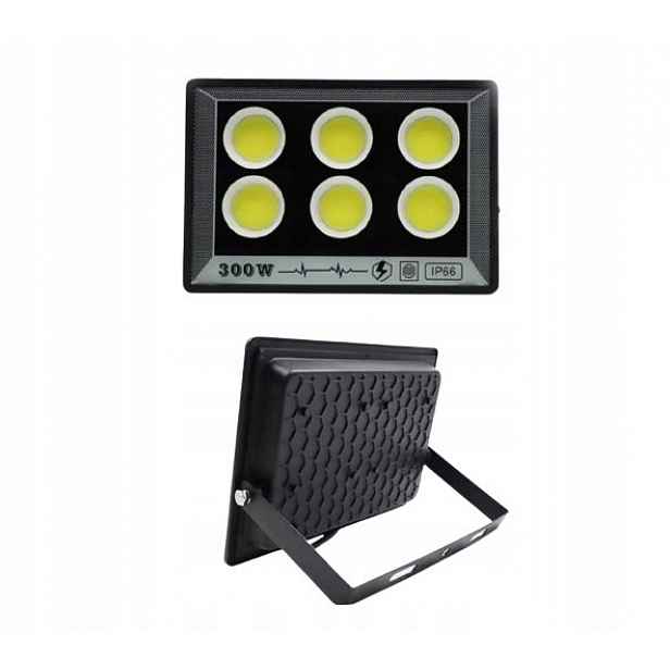 Halogenová 300W Lampa Do Garáže Zahrady Na Fasádu 300W IP66 Na Roky Diody Cob
