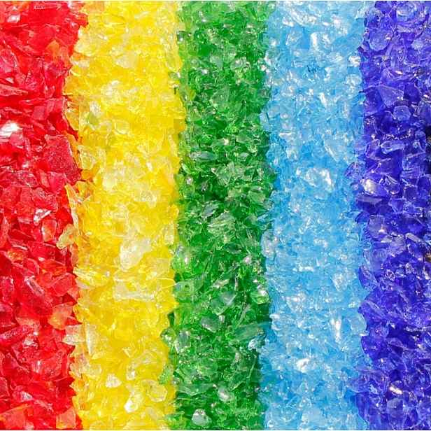 Sklo ozdobné křišťály barevné sklíčka grys 2-6 mm 0,5 kg