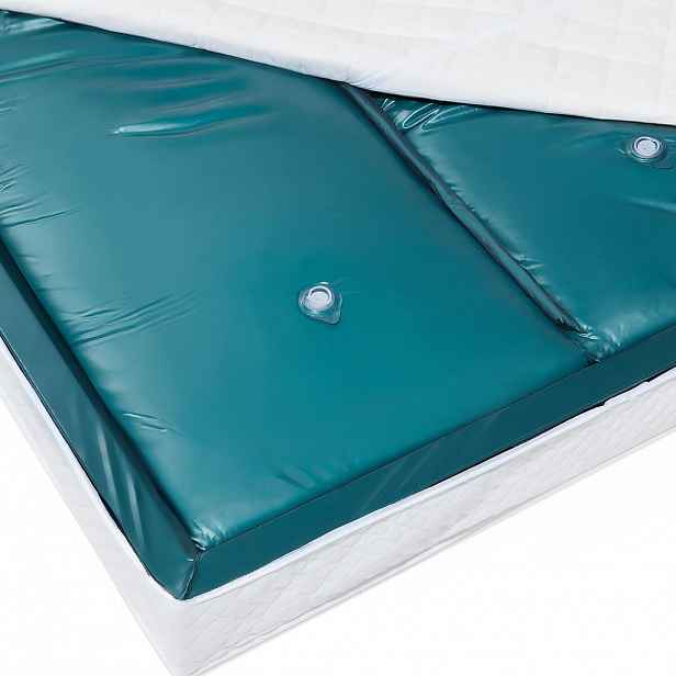Beliani MATRACE PRO VODNÍ POSTEL Lehká zklidněná 180/200/20 cm Dual