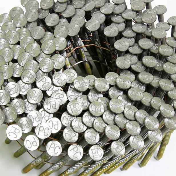 Bubnové hřebíky Koletované 2,8x40 Bkri černé kroužkové Epal 10500 ks