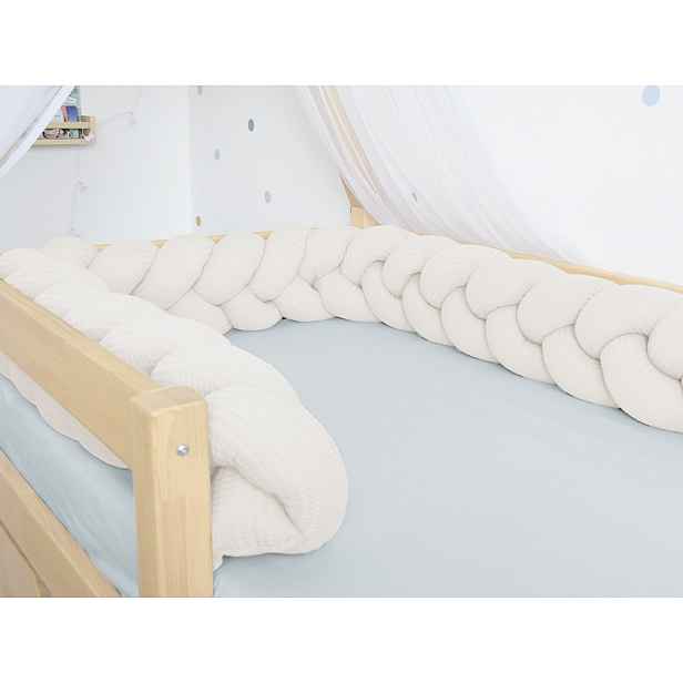 Benlemi Vaflový mantinel pletený do copu ze 3 pramenů Zvolte barvu: Smetanová, Zvolte rozměr: 250 cm (2,5 metru)