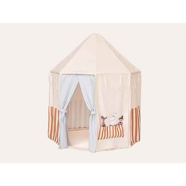 Stan Pavilion s figurkami MOOMIN