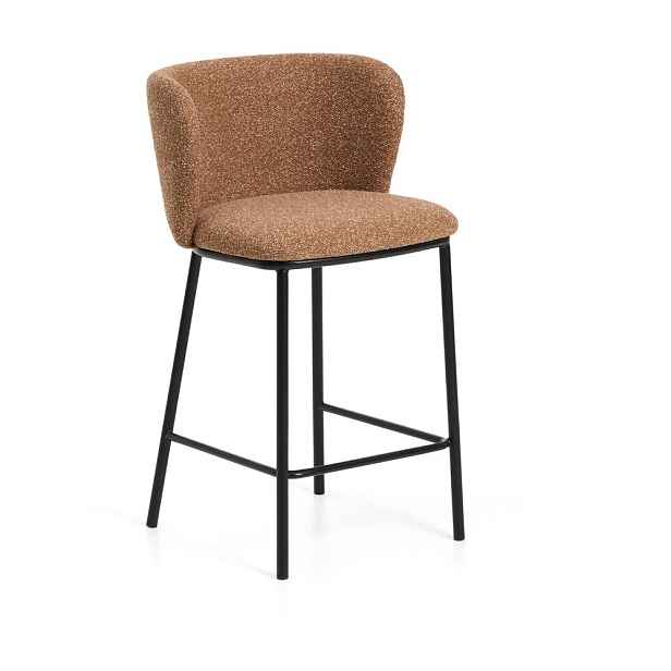 Čalouněná barová židle v terakotové barvě (výška sedáku 65 cm) Ciselia – Kave Home
