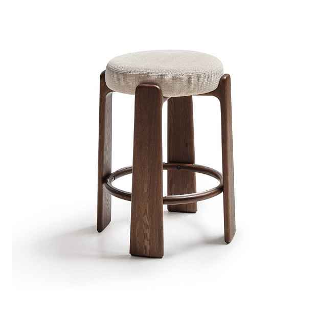 Béžová/v tmavě přírodní barvě barová stolička z jasanového dřeva (výška sedáku 65 cm) Granite – Kave Home