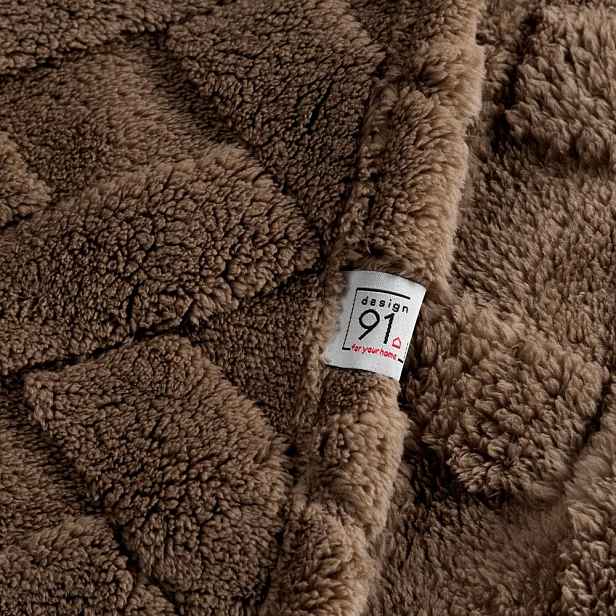 Deka Caro 200x220 Design91 tmavě hnědá, nadýchaná, kostkovaná