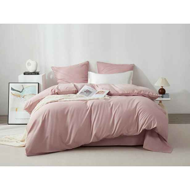 Povlečení saténové 220x200 Queen Premium pudrové se zlatým lemováním