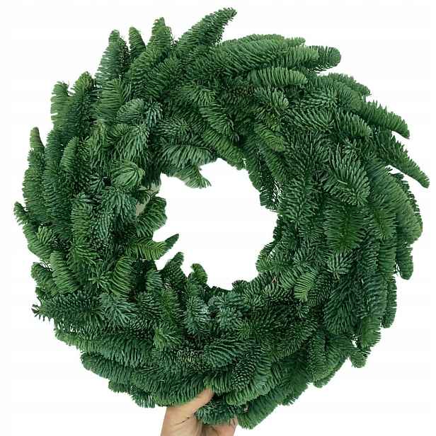 Věnec z živé jedle Nobilis, 45 cm