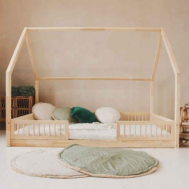 Petits-meubles DOMEČKOVÁ POSTEL 140/200 Sofia Přírodní dřevo