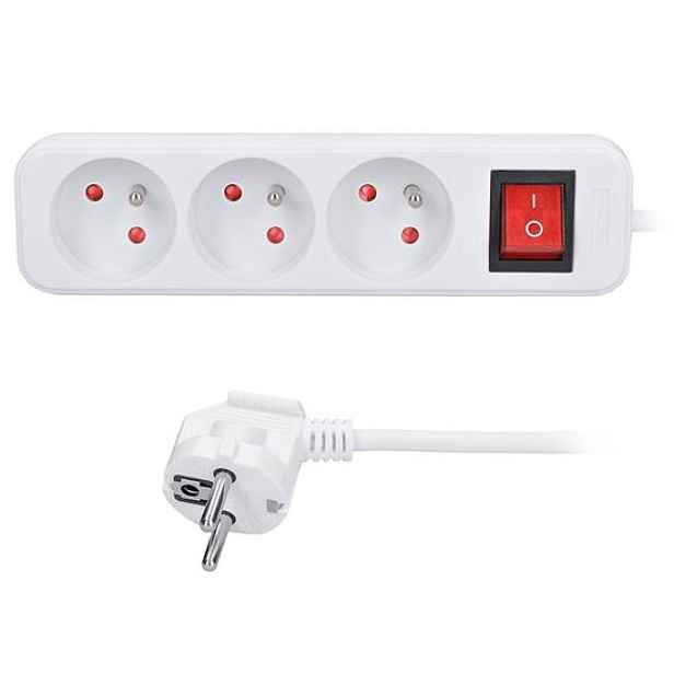 Kabel prodlužovací s vypínačem 3zásuvka Solight 5 m 1 mm2 IP 20