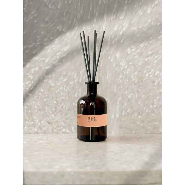Difuzér #47 Tangerine, Neroli and Saffron – Perfumed Prague