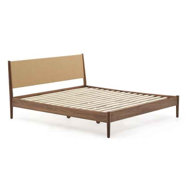 Tmavě hnědá dvoulůžková postel z ořechového dřeva s roštem 180x200 cm Elan – Kave Home