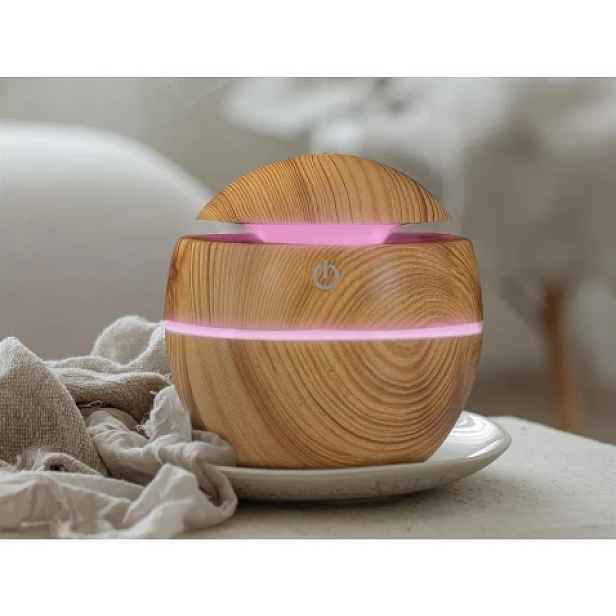 Mini zvlhčovač vzduchu s aroma terapií 130 ml, LED