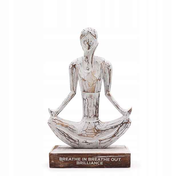 Dřevěná jogínka – Hnědá – „Breathe in Breathe out Brilliance“