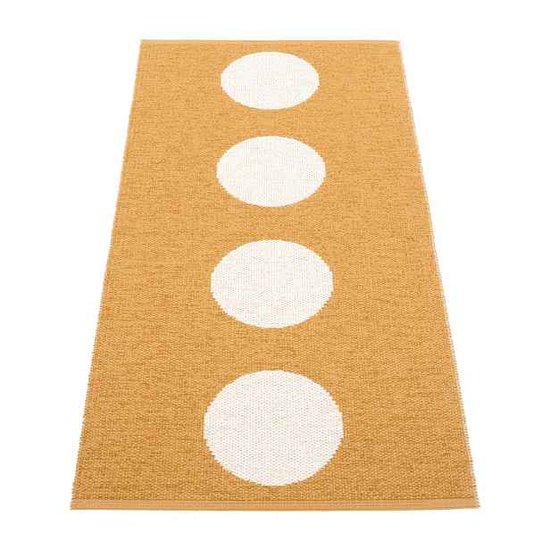 Okrově žlutý vnitřní a venkovní běhoun 70x150 cm Vera Ochre – Pappelina