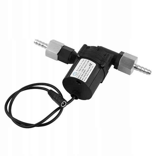 Vodní Čerpadlo Bezkartáčové Stejnosměrný Proud Ochrana Životního Prostředí 18W DC12V NPT1/2"