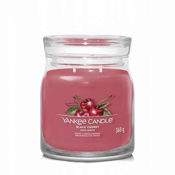Black Cherry Yankee Candle střední svíčka