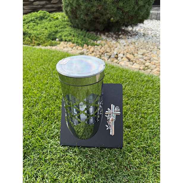 Hřbitovní Svíčka stříbrná s křížem – moderní náhrobní lampa 24x18