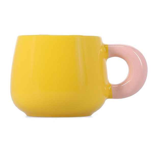 Žlutý hrnek z kostního porcelánu 470 ml Coco – ONA