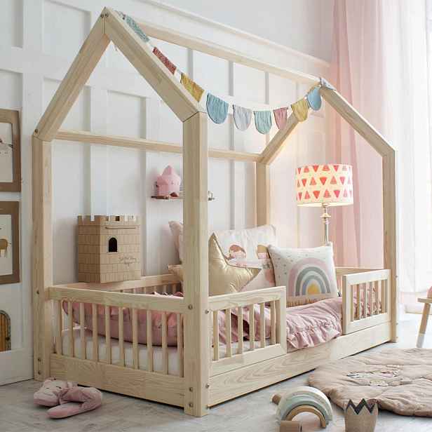Petits-meubles DOMEČKOVÁ POSTEL 80/160 Sofia Přírodní dřevo