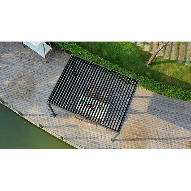 Bioklimatická pergola BIOCLIMATIC 43 PREMIUM PLUS Lanitplast