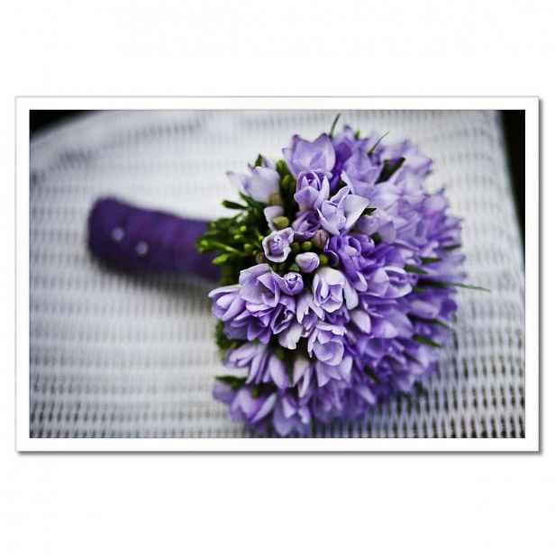 Plakáty v rámu 60x40 Fialová kytice
