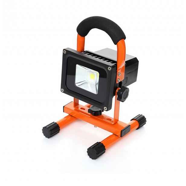 Halogen bílý studený 750 lm 10 W nejlepší lampa pro osvětlení dílny