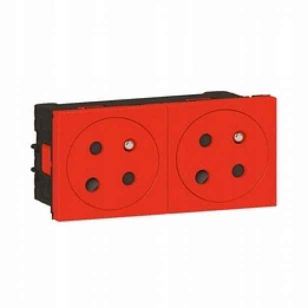 Zásuvka 2x 2P+Z s aretací 45st 4M červená Legrand 278184L