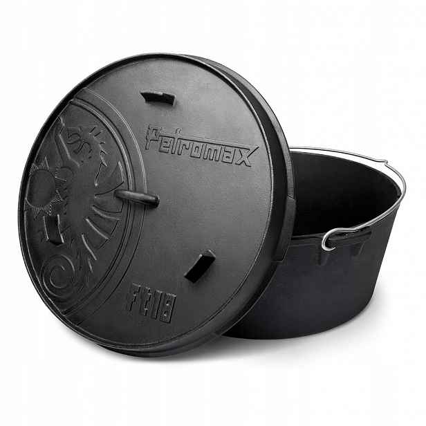Litinový kotlík Petromax Dutch Oven s plochým dnem 16,1 L