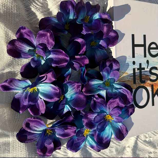 TEMU 60 - Fialové Umělé Orchideje, Falešné Orchideje - Vhodné Domácí Svatební Stolní Dekorace, Ozdoby na Dorty, Realistické DIY Dekorace, Vánoční a