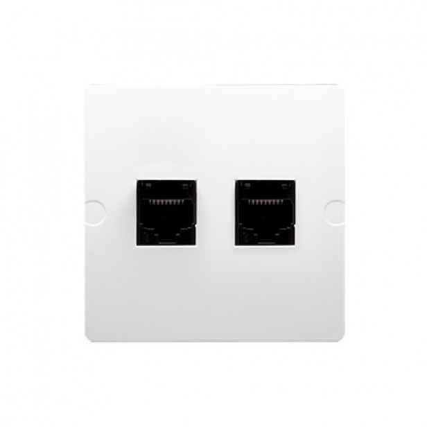 Simon Basic Dvojitá počítačová zásuvka 2xRJ45 kat.5e bílá BMF52.02/11