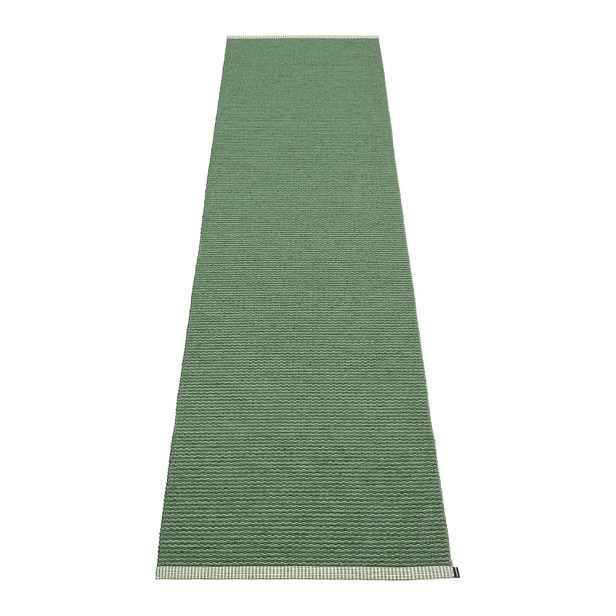 Zelený vnitřní a venkovní běhoun 60x250 cm Mono Leaf Oregano – Pappelina