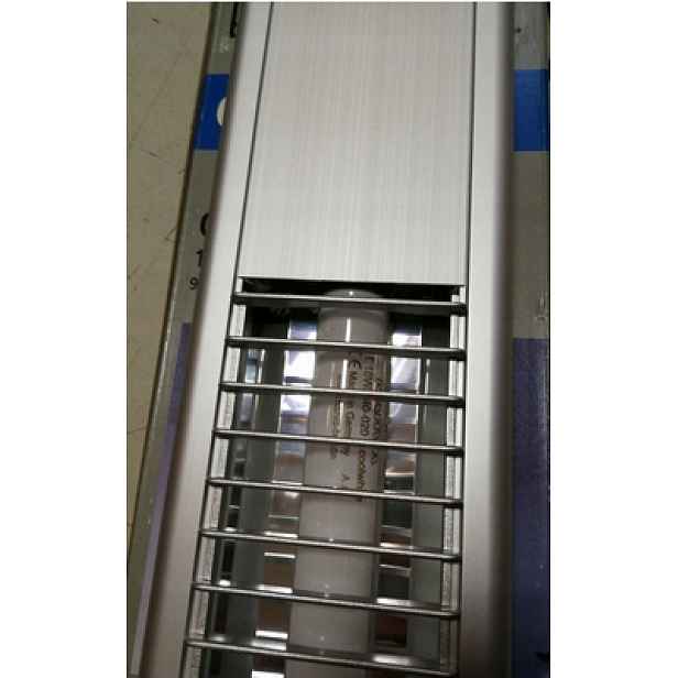 Kancelářská hliníková zářivková dílenská lampa Evotec Quadra 1x18W