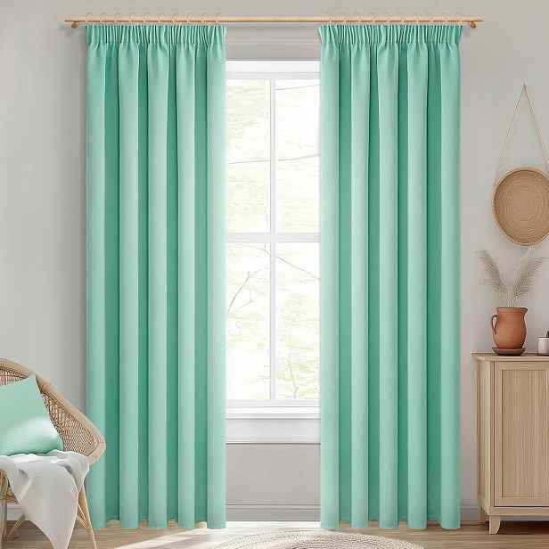 Termické Zatemňovací Záclony 140 x 225 cm Na Pásce Světle Zeleň 2 Kusy