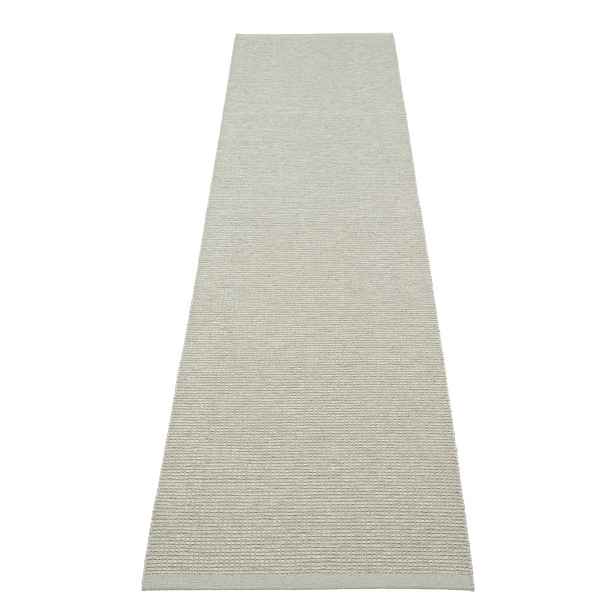 Světle zelený vnitřní a venkovní běhoun 70x300 cm Emm Sage – Pappelina