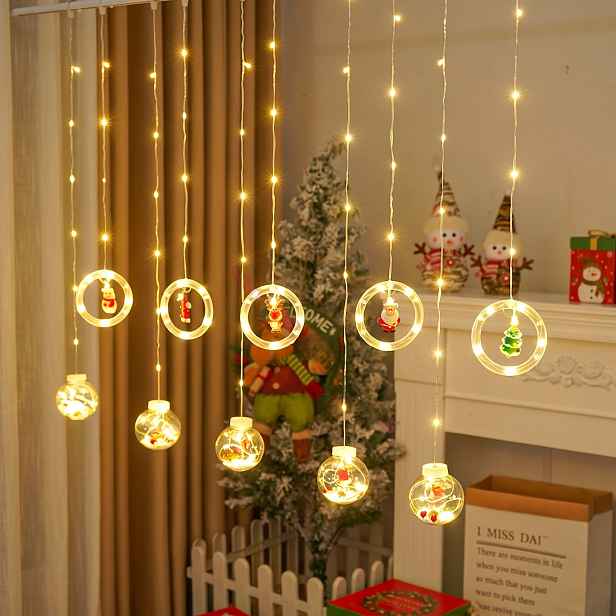 Vánoční světelný řetěz CHRISTMAS BALLS II. délka 300 cm výška 150 cm