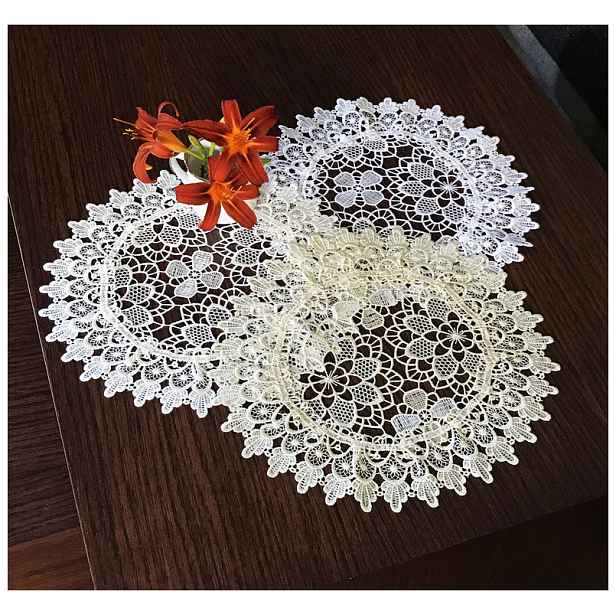 Krajkový ubrousek REBEKA bílá Ø 30 cm MyBestHome