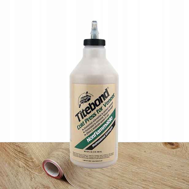 Titebond Cold Press Veneer – lepidlo na dýhu, lepidlo na dřevo 946 ml/1 kg