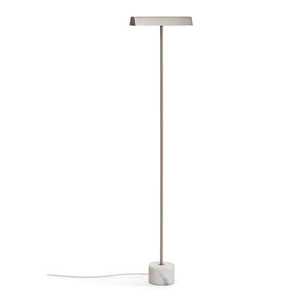 Stojací lampa ve stříbrné barvě (výška 121 cm) Lynor – Kave Home