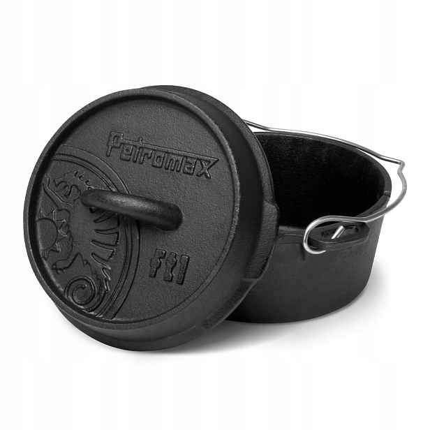 Litinový kotlík Petromax Dutch Oven s plochým dnem 0,93 L