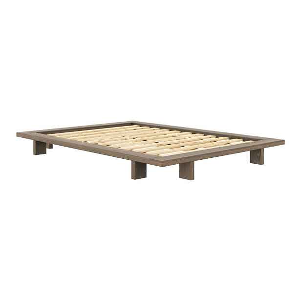 Hnědá dvoulůžková postel z borovicového dřeva s roštem 140x200 cm Japan – Karup Design