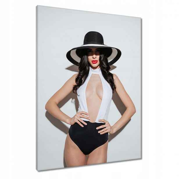 Obrazy 60x80 Elegantní dáma v klobouku