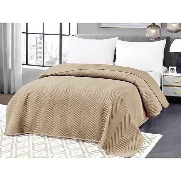 Béžový sametový přehoz na postel ARROW VELVET Rozměr: 170 x 210 cm