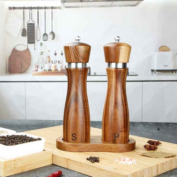 Mlýnek na pepř Mlýnek na sůl Výkonný prémiový design Přesné mletí