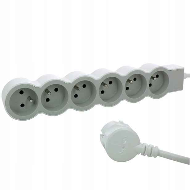 prodlužovací kabel 6X2P Z 1.5M Legrand 049484