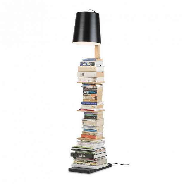 Volně stojící lampa s černým stínidlem a policemi Citylights Cambridge, výška 168 cm