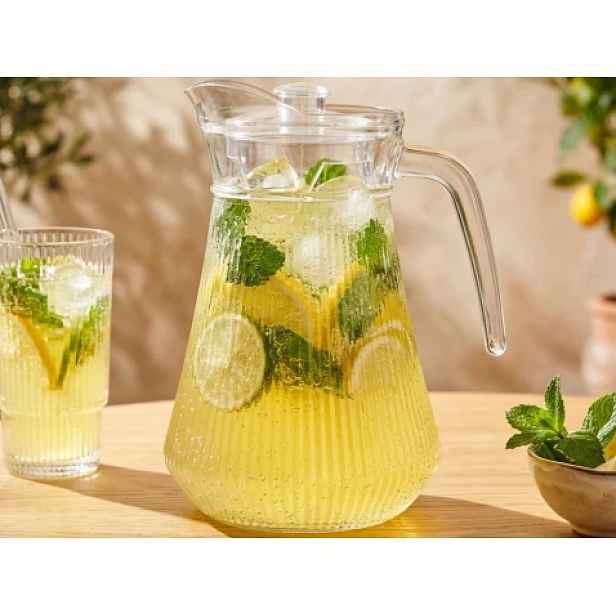 Skleněný džbán 1,5 l, žebrovaný
