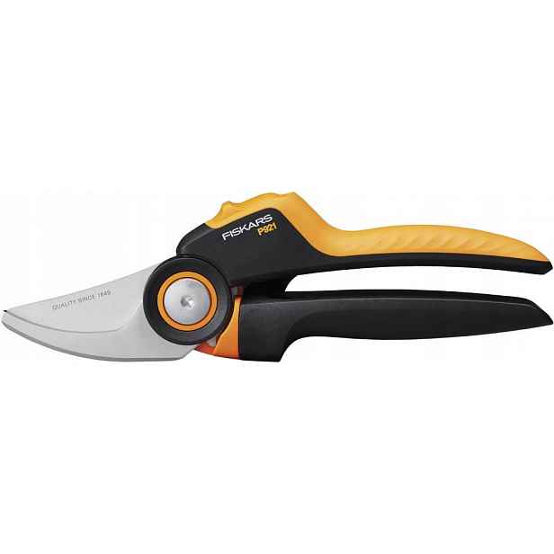 Zahradní nůžky bypass X-series PowerGear P921 M pro výhonky 24 mm Fiskars