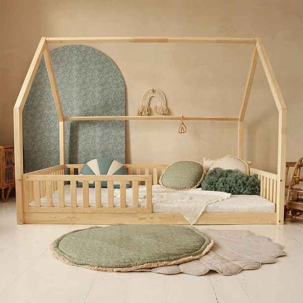 Petits-meubles DOMEČKOVÁ POSTEL 140/200 Daisy Přírodní dřevo