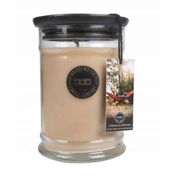 Střední svíčka Bridgewater Afternoon Retreat 250 g